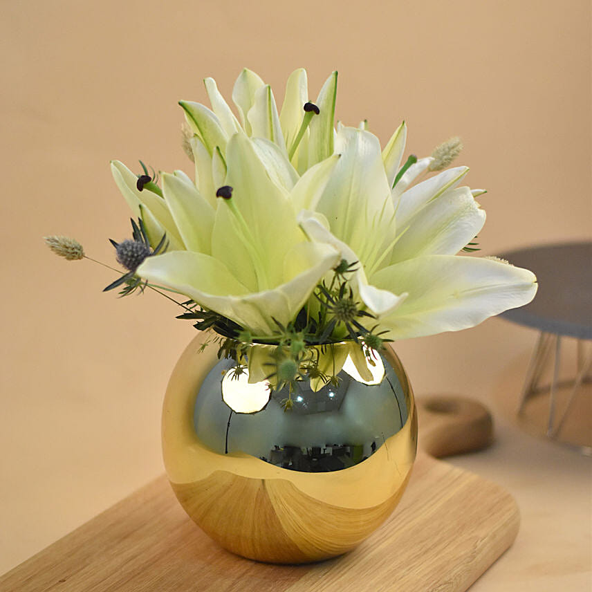 Online Classy Yellow Lily Fish Bowl Vase Gift Delivery In Singapore Fnp