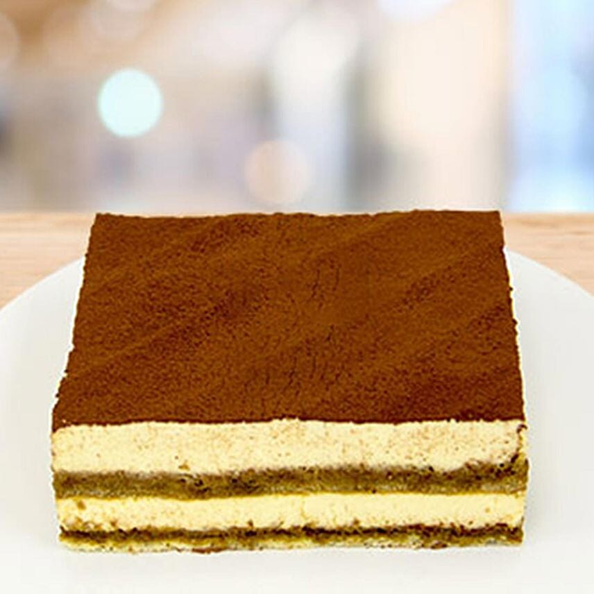 Tiramisu Cake