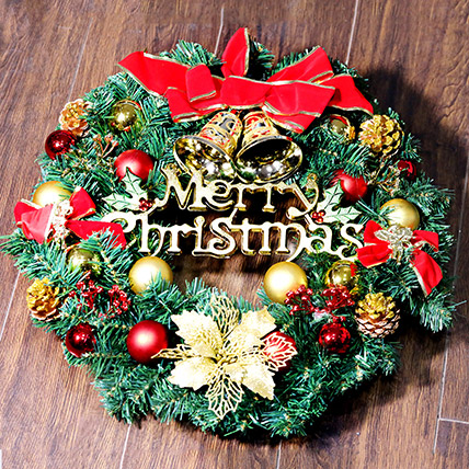 Christmas Wreath: Christmas Gift Delivery