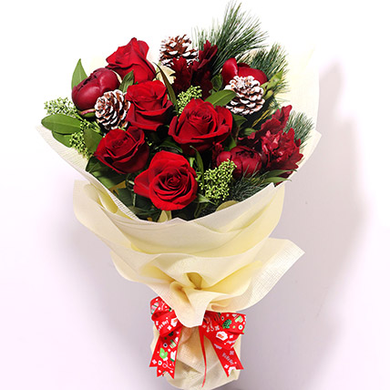 All Red Xmas Bouquet: Christmas Gifts for Family