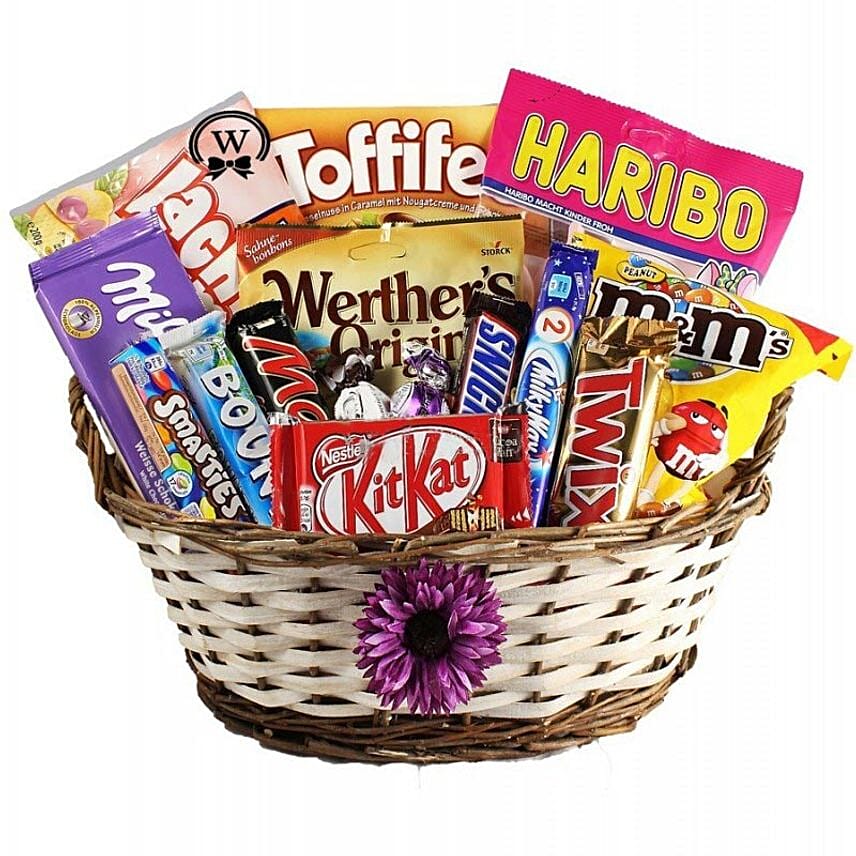 6 Best Gift Hamper Ideas for Every Occasion- Special Easter Treat Basket