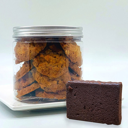 Macadamia Cookies  Dark Chocolate Teacake Combo: Food Gifts Singapore