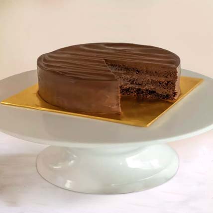 5in Round Mud Fudge Cake: Chocolate Cakes