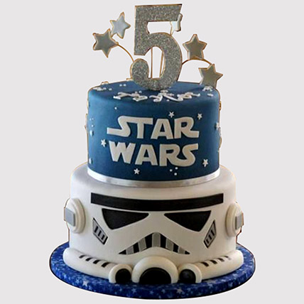 R2D2 Star Wars Cake: 