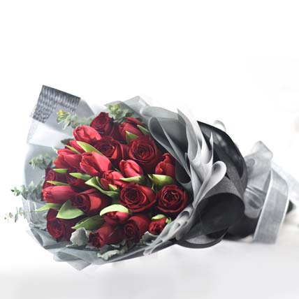 Gracefully Yours Roses & Tulips Bouquet: Hand Bouquet