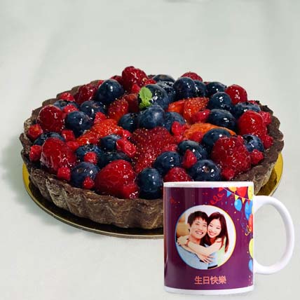 Berries Tart cake with Personalised Mug: Personalised Combo Gifts