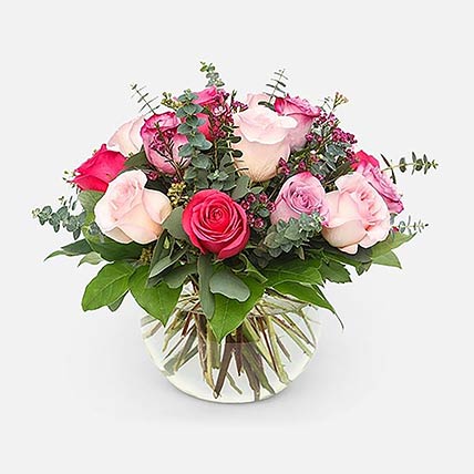 Sweet Mixed Roses Fishbowl Vase Arrangement: Floral Arrangements