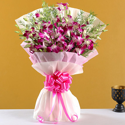 Ten Attractive Purple Orchids Bouquet: Flowers for Congratulations
