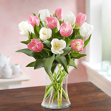 Serene Mixed Tulips Glass Vase Arrangement: Tulips Bouquet