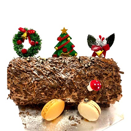 Black Forest Log Cake: Black Forest Cakes