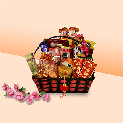 Happy Chinese New Year Tasty Treats Basket: CNY Gift Hampers
