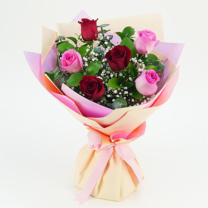 3 Pink & 3 Red Mixed Roses Bouquet: Valentine's Day Bouquet
