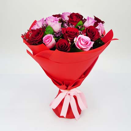 10 Pink & 10 Red Roses Bouquet: Valentines Day Roses