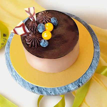 Flavourful Chocolate Cake: Raksha Bandhan Gifts For Sister