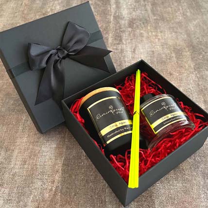 Black Signature Candle & Diffuser Gift Box: Home Decor Gifts