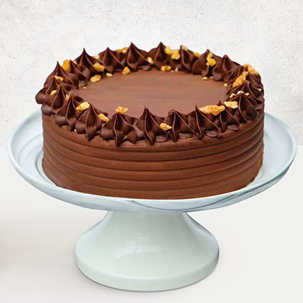 Crunchy Walnut Chocolate Cake: Cake For House warming