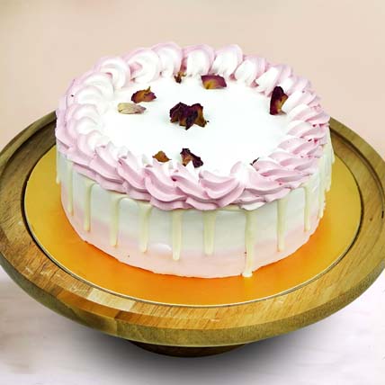 Delish Vanilla Cake: Raya Cakes