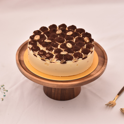 Irresistible Tiramisu Cake: Women's Day Theme Cake