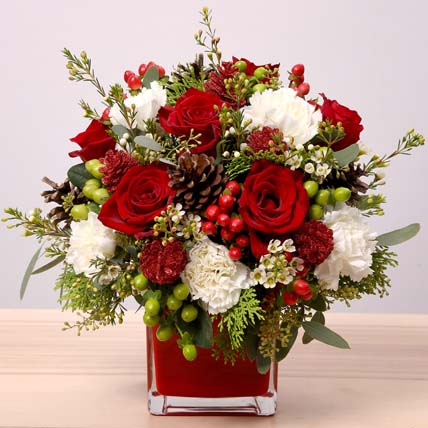 Xmas Red Floral Vase: National Day Gifts