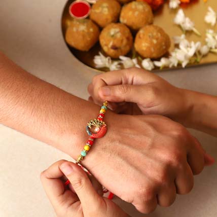 Sneh Aesthetic Colourful Pearls Rakhi: Rakhi Gifts For Brother