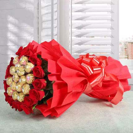 Sweet N Fragrant: Red Bouquets