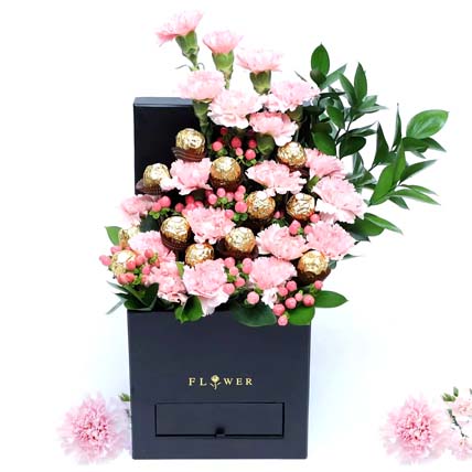Affairs Hearts Arrangement: Carnations Bouquet