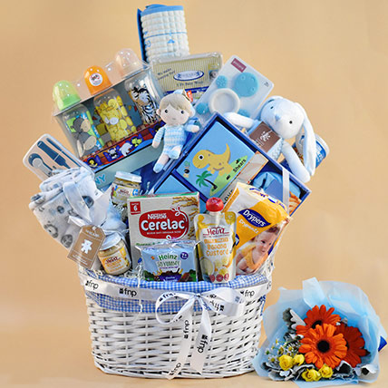 Oval Willow Basket Baby Care Hamper: Gifts for New Born