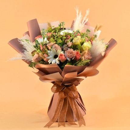 Glamorous Blooms Bouquet: Best Selling Flowers