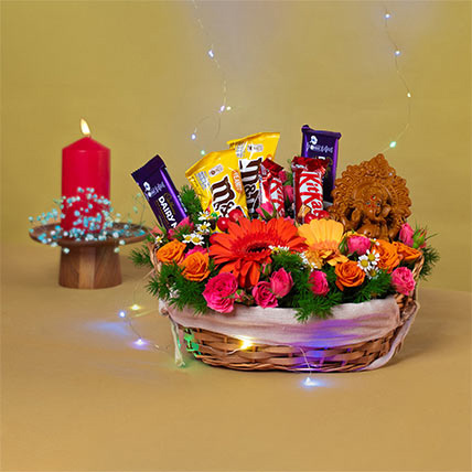 Choco Delight Festive Basket Hamper: Deepavali Gifts Singapore