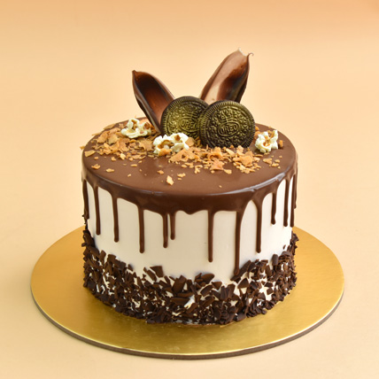 Very Chocolate designer cake 6 inches: 