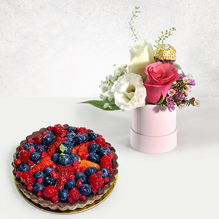 Pink Roses Box With Berry Tart Cake: Bundle Of Flowers And Chocolates