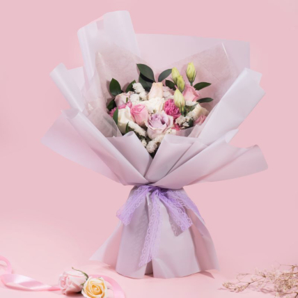 Blissfull Mixed Roses Beautifully Wrapped Bouquet: Gift Delivery in Malaysia