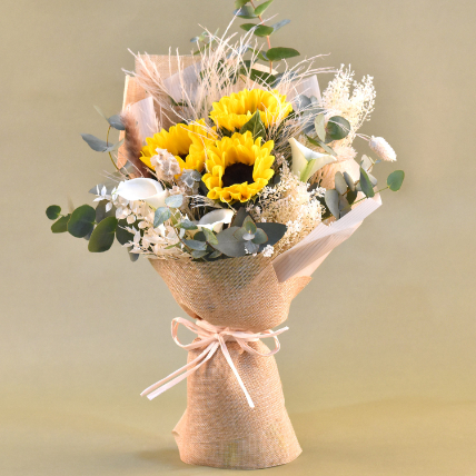 Cheerful Mixed Flowers Bouquet MYS: Gift Delivery in Malaysia