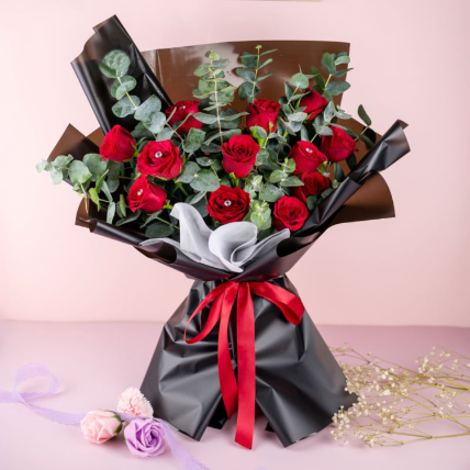 Romantic Red Roses Beautifully Tied Bouquet 6 Stems: Gift Delivery in Malaysia