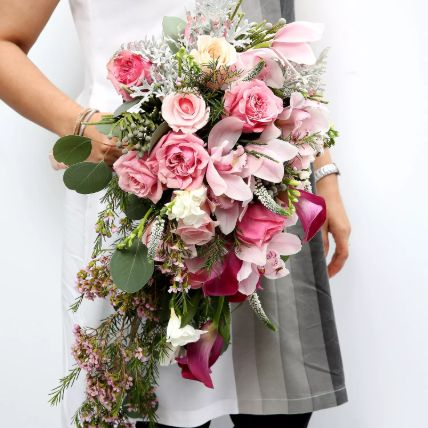 Mixed Roses and Calla Lilies Bouquet