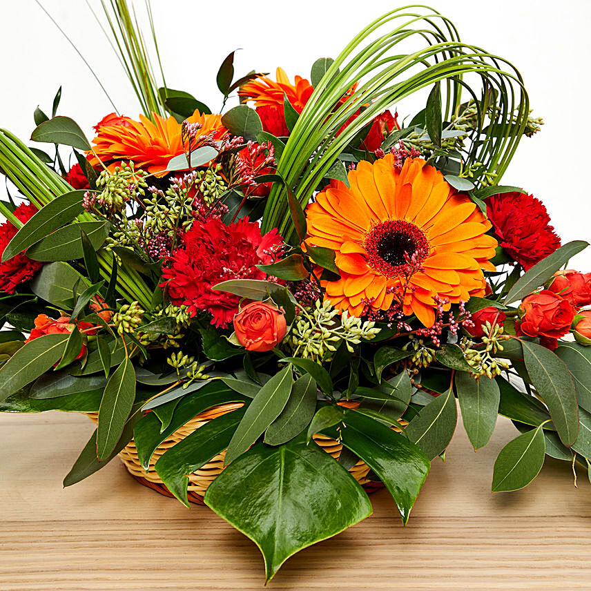 Online Graceful Flowers For New Year Gift Delivery in Singapore - FNP