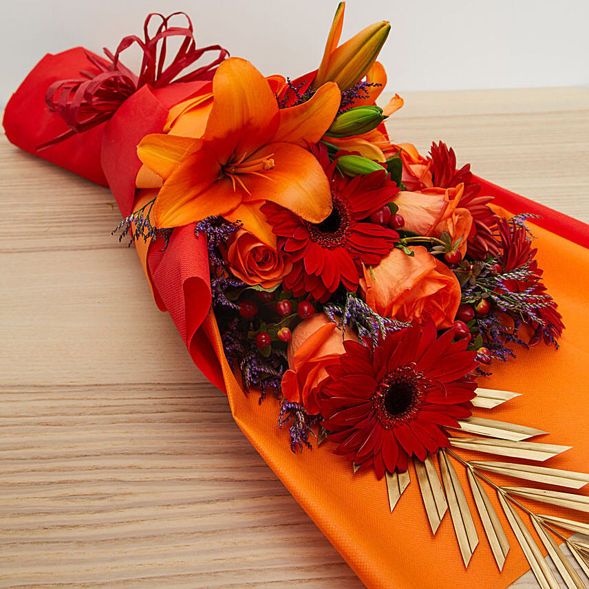 Online New Year Flower Bouquet Gift Delivery in Singapore Ferns N Petals