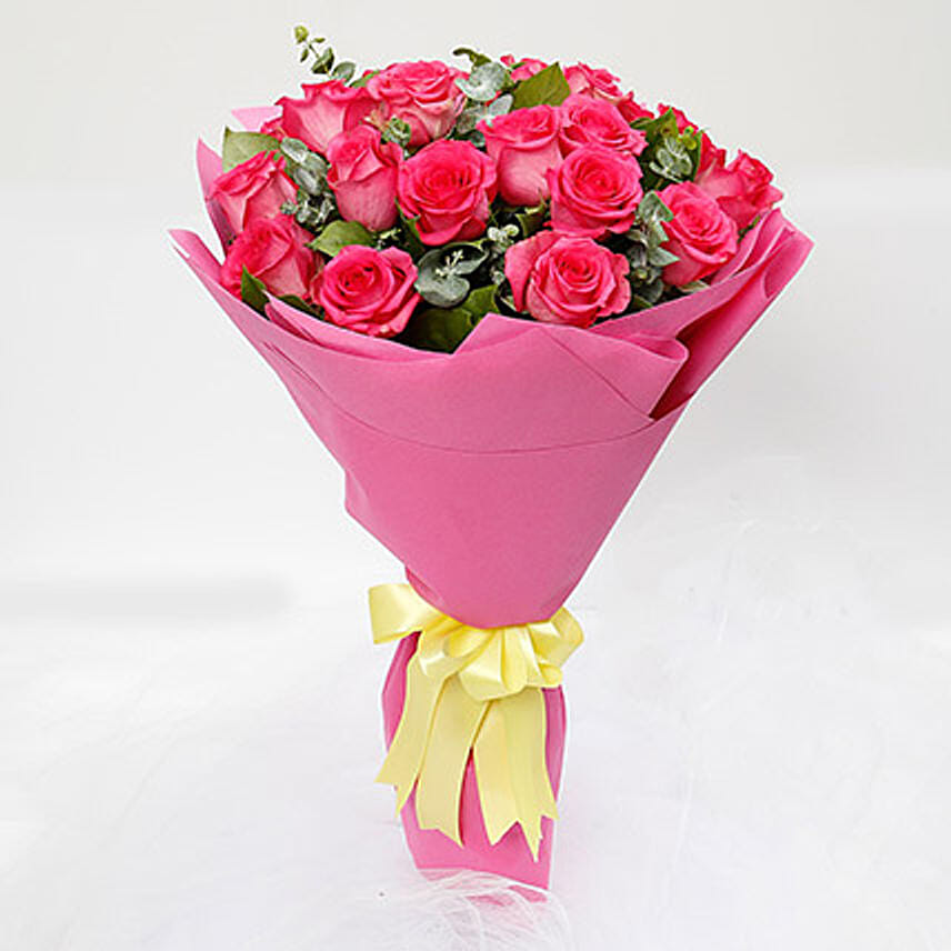 Online 20 Ravishing Dark Pink Roses Bouquet Gift Delivery in Singapore ...