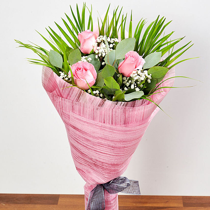 Online Magnificent Pink Rose Bouquet Gift Delivery in Singapore FNP