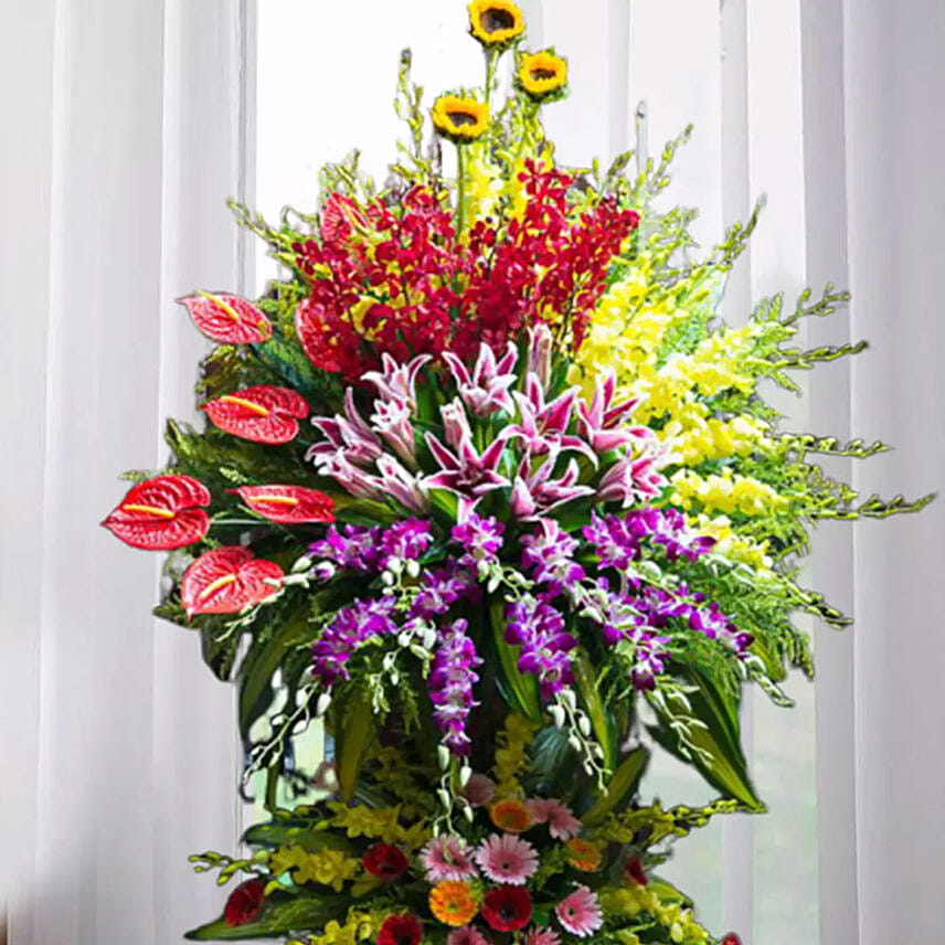 Online Fragrant Flower Arrangement Gift Delivery in Singapore FNP