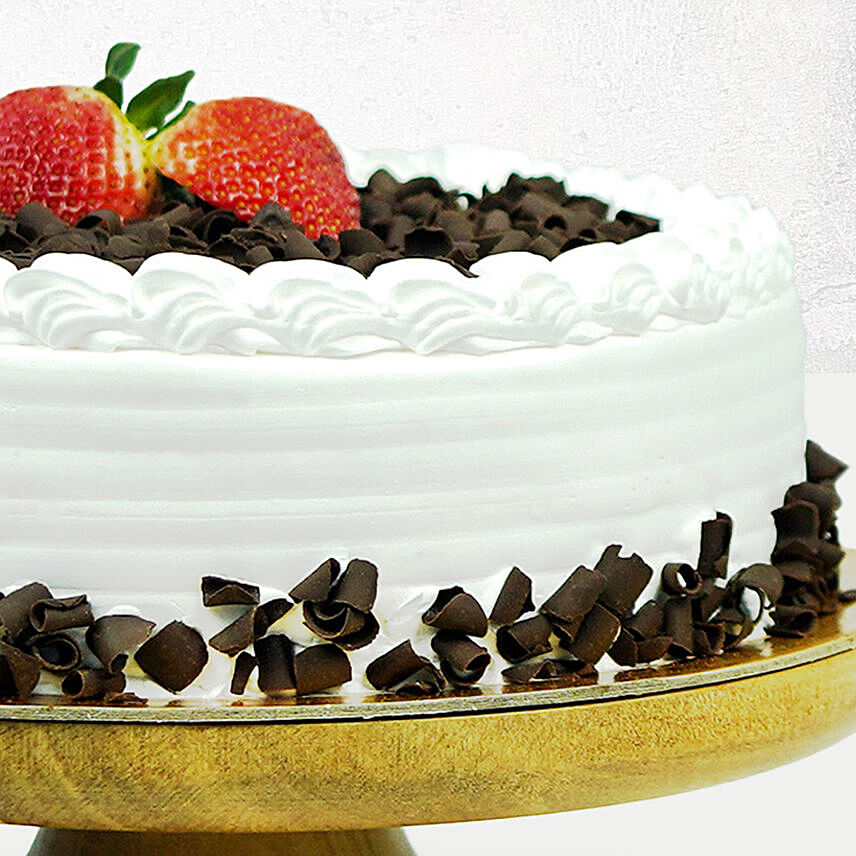 Online Black Forest Happy Birthday Cake Gift Delivery in Singapore