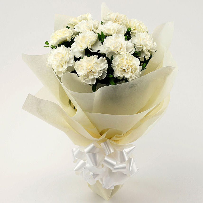 Online White Carnations Bouquet Medium With Moet Champagne Ml Gift Delivery In Singapore