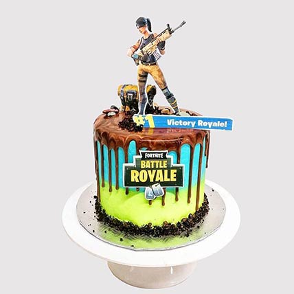 Battle Royale Fondant Butterscotch Cake