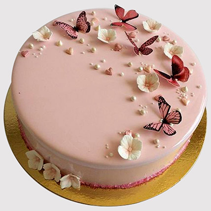 Pretty Butterfly Design Vanilla Cake