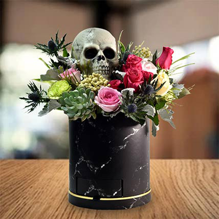 Floral Halloween Décor Ideas that are Spooktacular- Do or Die Florals