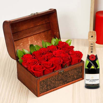 Treasured Red Roses Box With Mini Moet Champagne 200 Ml For Valentines