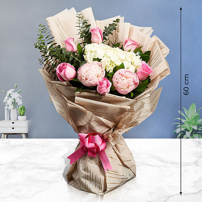 Online Delightful Blossoms Bouquet Gift Delivery in Singapore FNP