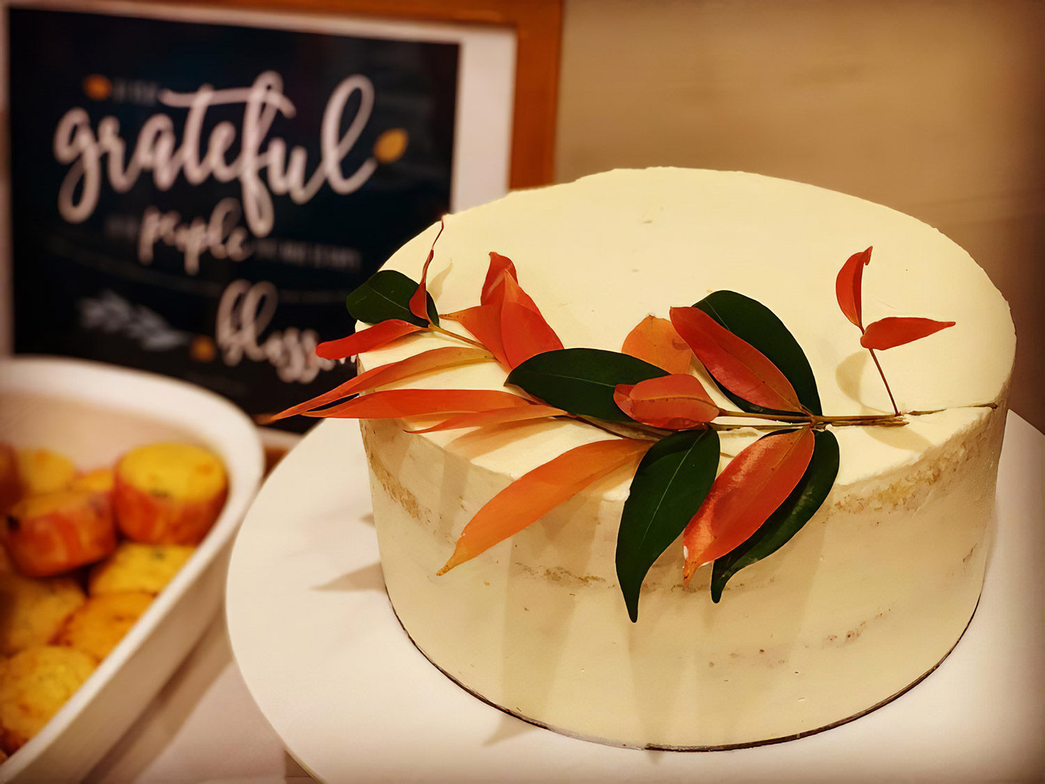 Online Tropical Leaf Red Velvet Cake 9 inches Gift Delivery in