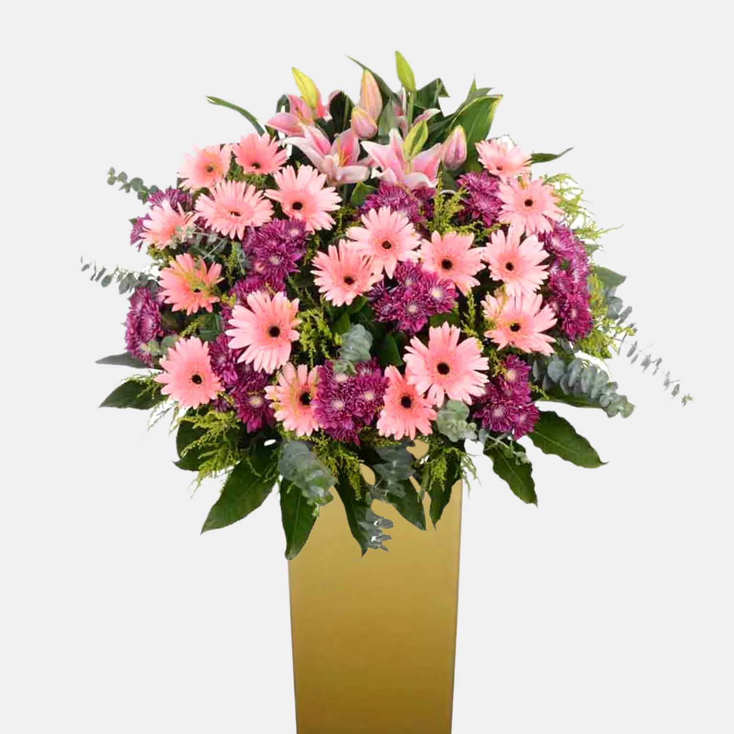 Online Arrangement Of Royal Flowers Gift Delivery in Singapore FNP