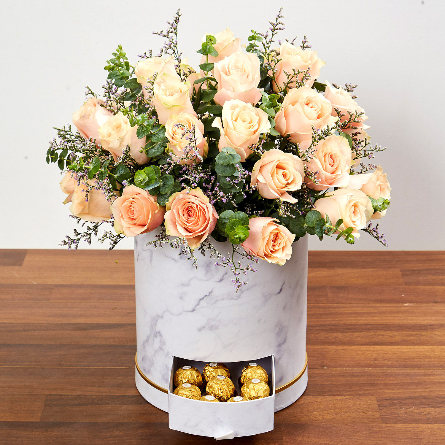 Online Box of 30 Peach Roses Arrangement Gift Delivery in Singapore FNP
